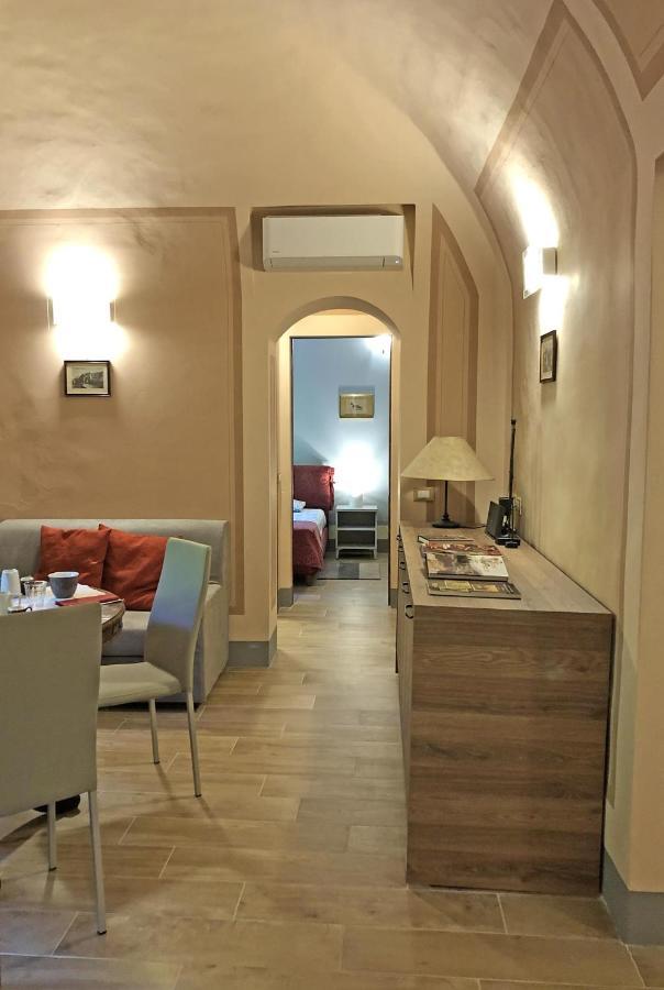 Suite Apartment Castello Volterra Exterior foto